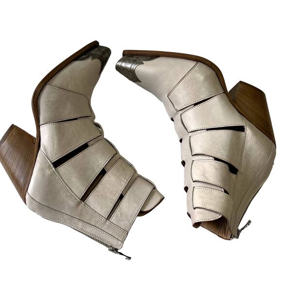 Free People Beige Ankle Boots with Metallic Tips - Picture 7 of 13